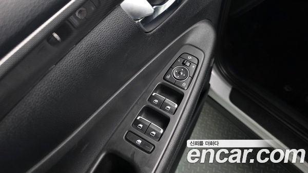 Hyundai Santa Fe 2022, фото 17