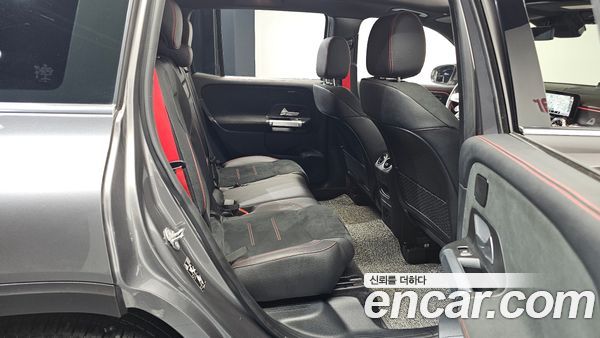 Mercedes-Benz GLB 2022, фото 12