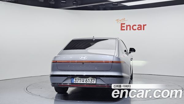 Hyundai Grandeur 2023, фото 4