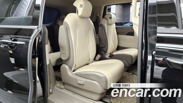 Kia Carnival 2021, фото 12