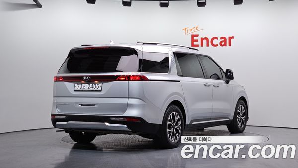 Kia Carnival 2021, фото 2