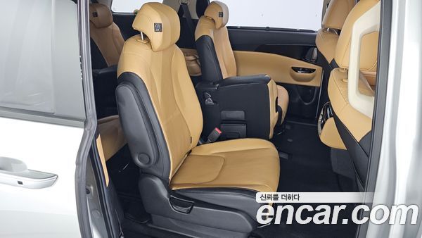 Kia Carnival 2021, фото 12