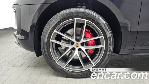 Porsche Macan 2022, фото 5