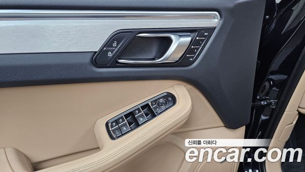 Porsche Macan 2022, фото 14