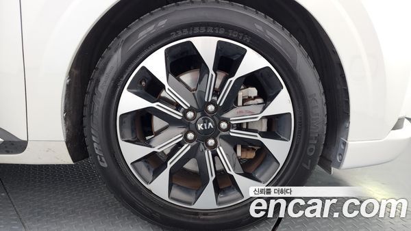 Kia Carnival 2021, фото 5