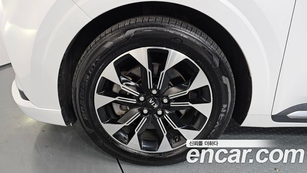 Kia Carnival 2021, фото 5
