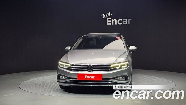 Volkswagen Passat 2022, фото 3