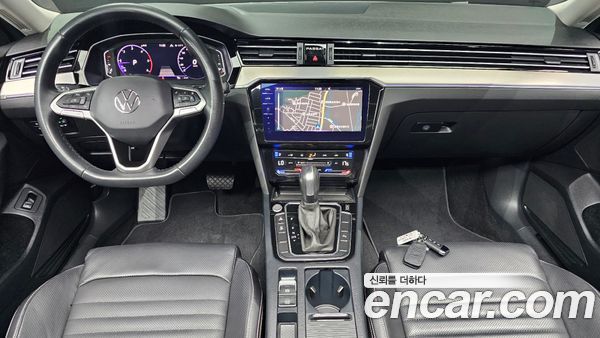 Volkswagen Passat 2022, фото 7