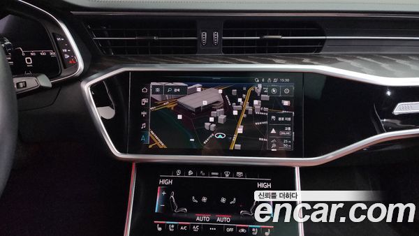 Audi A6 2022, фото 14