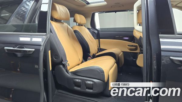 Kia Carnival 2021, фото 12