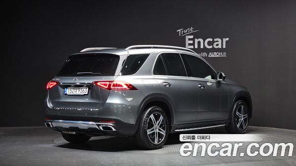 Mercedes-Benz GLE 2020, фото 2