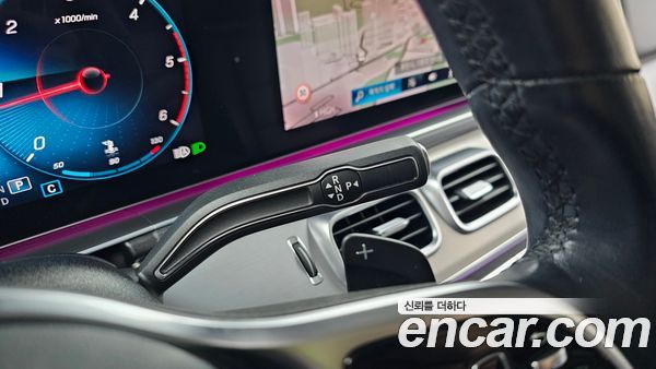 Mercedes-Benz GLE 2020, фото 9