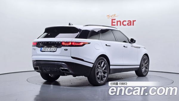 Land Rover Range Rover Velar 2022, фото 2