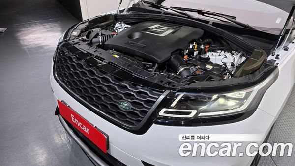 Land Rover Range Rover Velar 2022, фото 6
