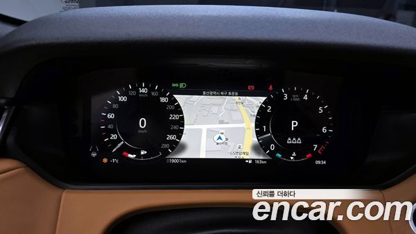 Land Rover Range Rover Velar 2022, фото 8