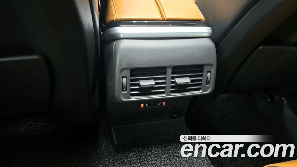 Land Rover Range Rover Velar 2022, фото 18