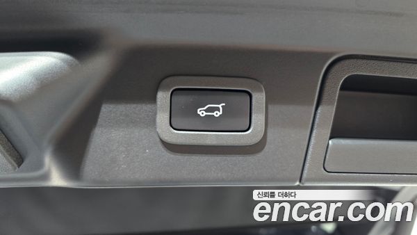 Land Rover Range Rover Velar 2022, фото 20