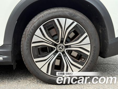 Mercedes-Benz EQE 2024, фото 6