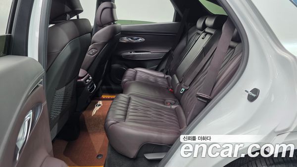 Genesis GV70 2021, фото 12