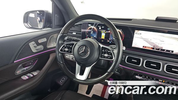 Mercedes-Benz GLS 2022, фото 13