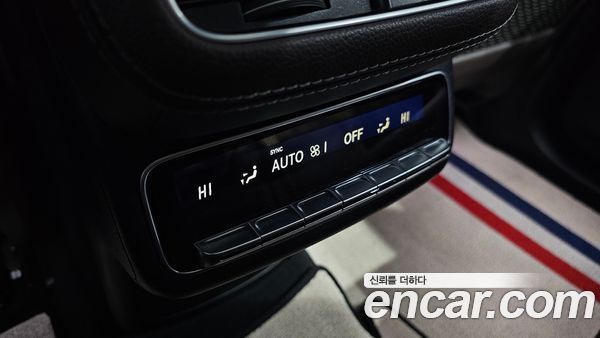 Mercedes-Benz GLS 2022, фото 18