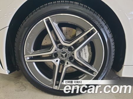 Mercedes-Benz CLS 2023, фото 6
