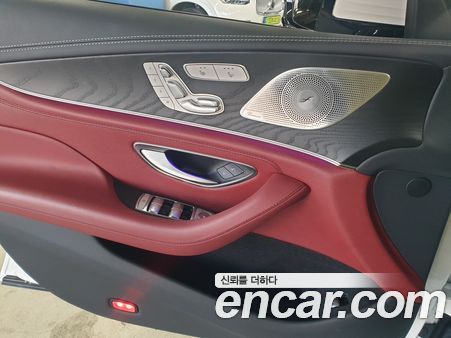 Mercedes-Benz CLS 2023, фото 12