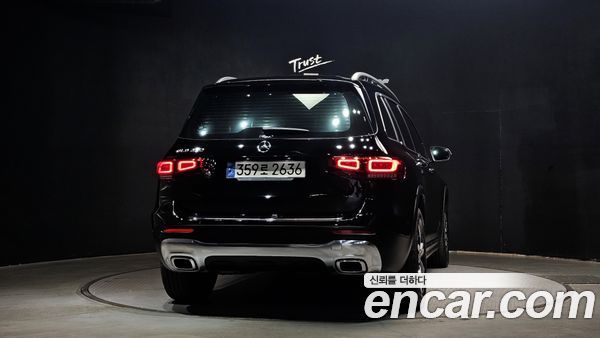 Mercedes-Benz GLB 2020, фото 4