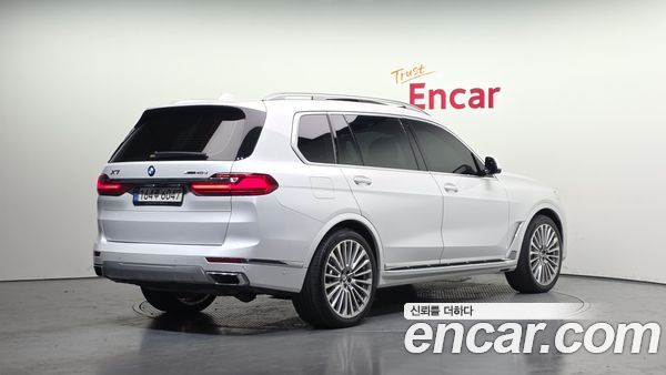 BMW X7 2022, фото 2