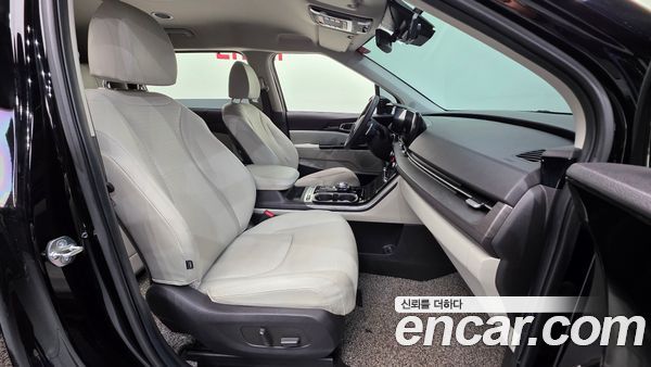Kia Carnival 2023, фото 10