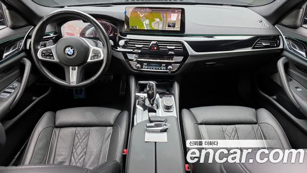 BMW 5 Series 2022, фото 7