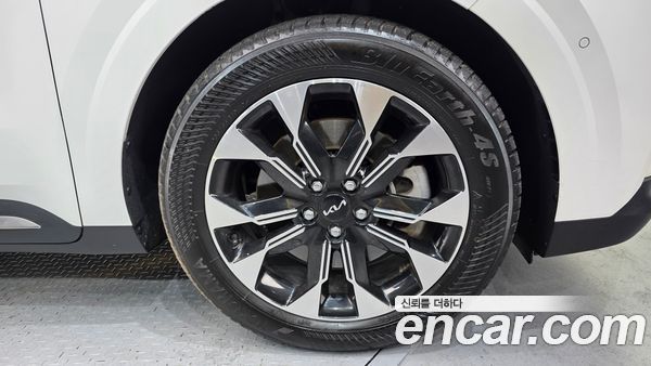 Kia Carnival 2023, фото 5