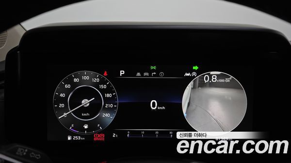 Kia Carnival 2023, фото 8