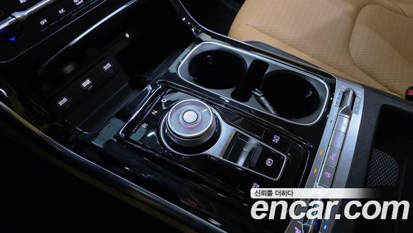 Kia Carnival 2023, фото 9