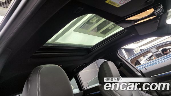 BMW i4 2025, фото 17
