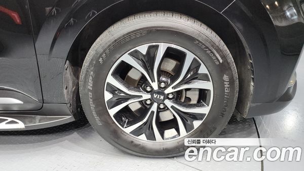 Kia Carnival 2021, фото 5