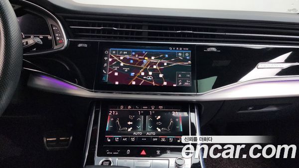 Audi Q7 2022, фото 15