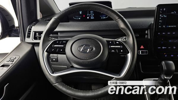 Hyundai Staria 2023, фото 13