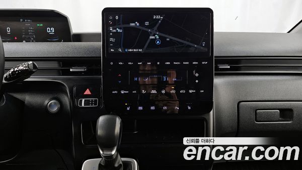 Hyundai Staria 2023, фото 16