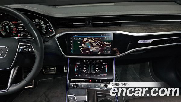 Audi A7 2021, фото 14