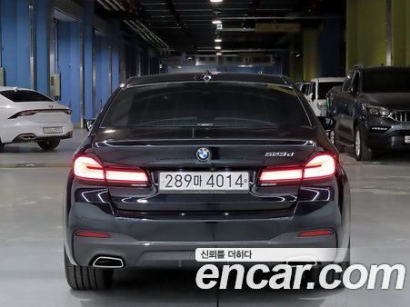 BMW 5 Series 2022, фото 4
