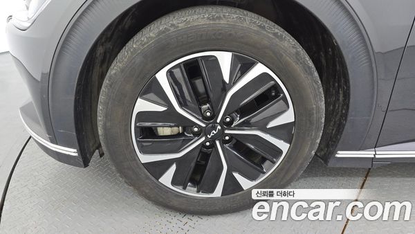 Kia EV6 2022, фото 5
