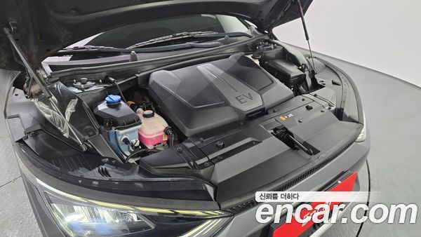 Kia EV6 2022, фото 6