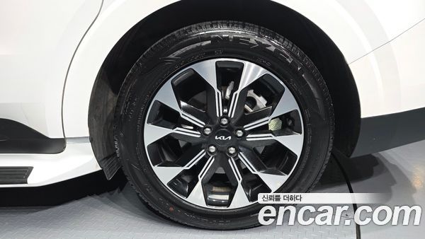 Kia Carnival 2022, фото 5