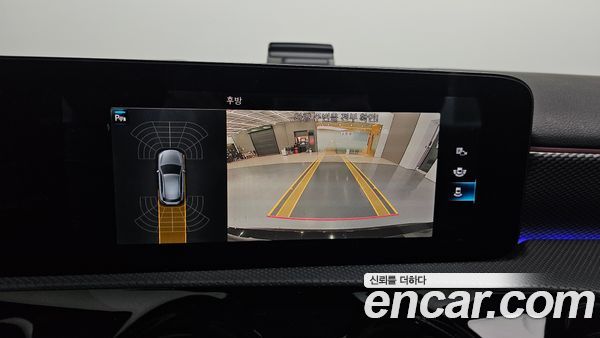 Mercedes-Benz A-Class 2022, фото 15