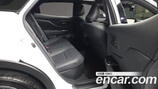Toyota Crown 2025, фото 12
