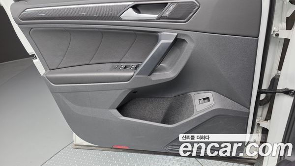 Volkswagen Tiguan 2020, фото 14