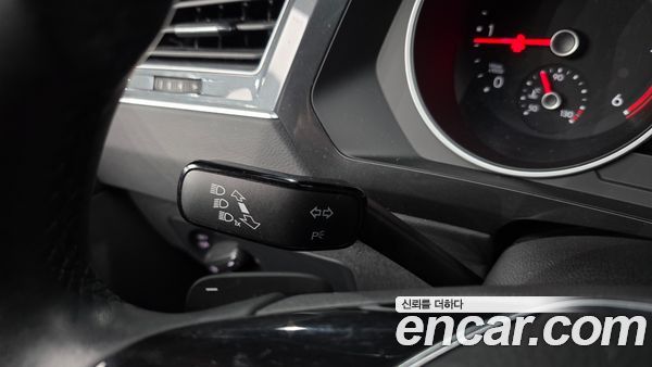 Volkswagen Tiguan 2020, фото 27