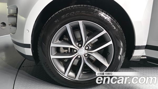 Land Rover Range Rover Evoque 2025, фото 5