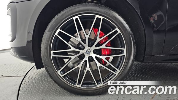 Porsche Macan 2022, фото 4